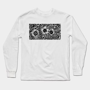 Pattern Flower Design Long Sleeve T-Shirt